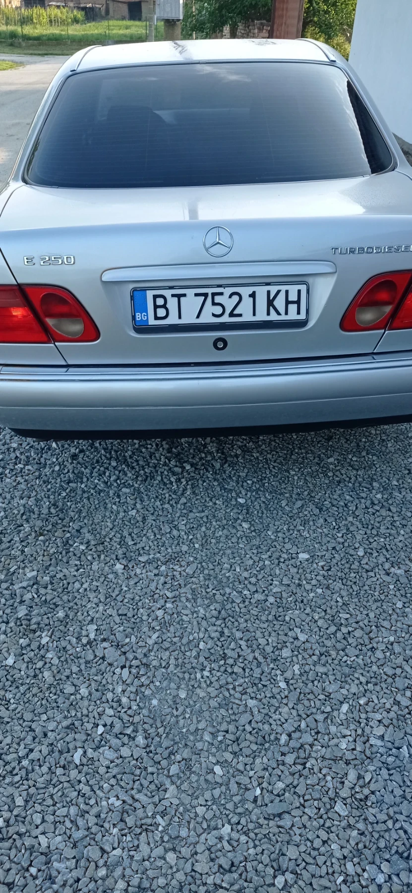 Mercedes-Benz E 250 2.5TDI - изображение 7