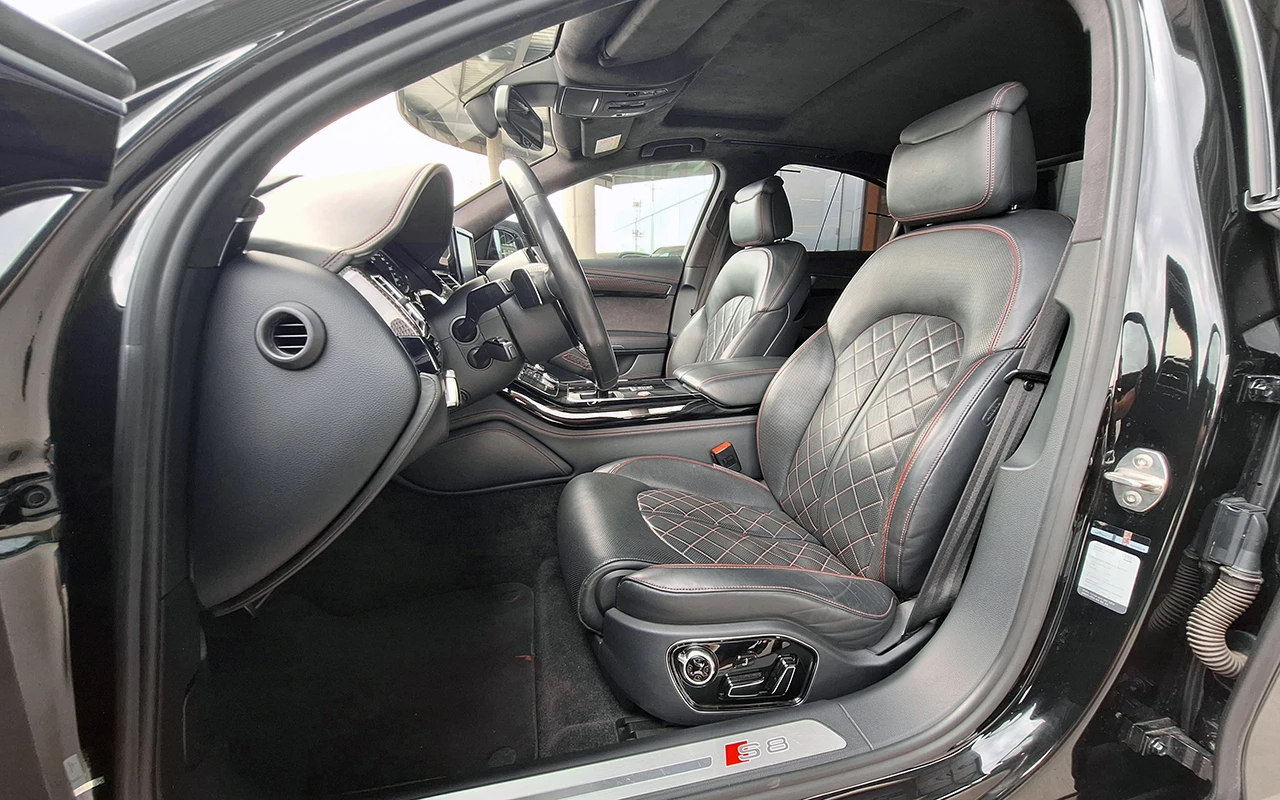 Audi S8 plus 4.0 TFSI quattro - изображение 6