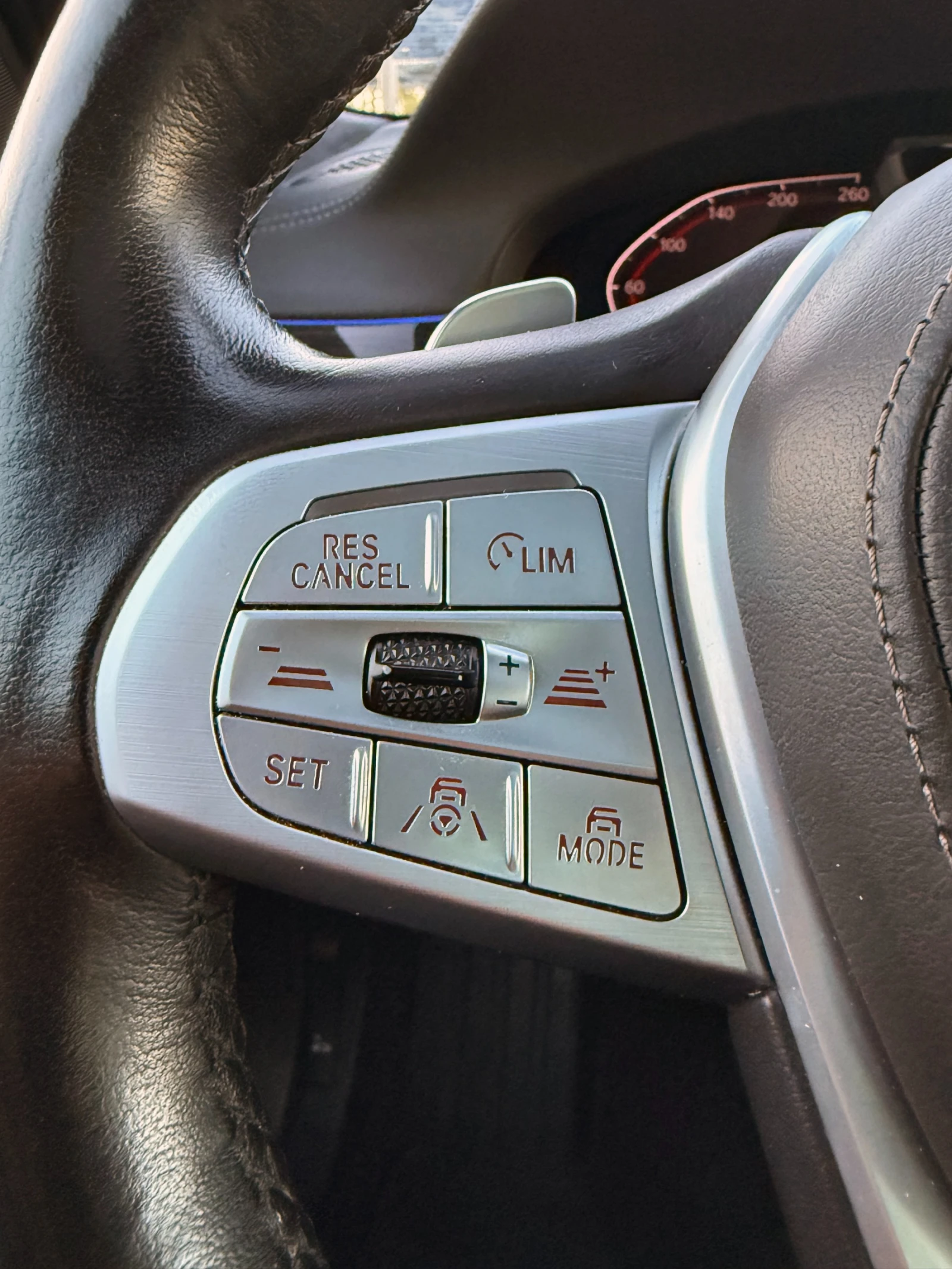 BMW 730 * ! * xDrive 30d * M Sport * Laser *  | Mobile.bg   14