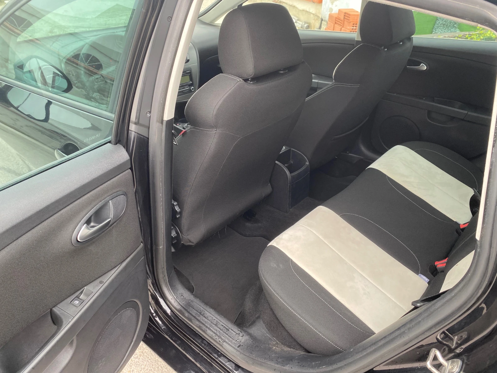 Seat Leon 2.0TDI FR EURO5 - изображение 8