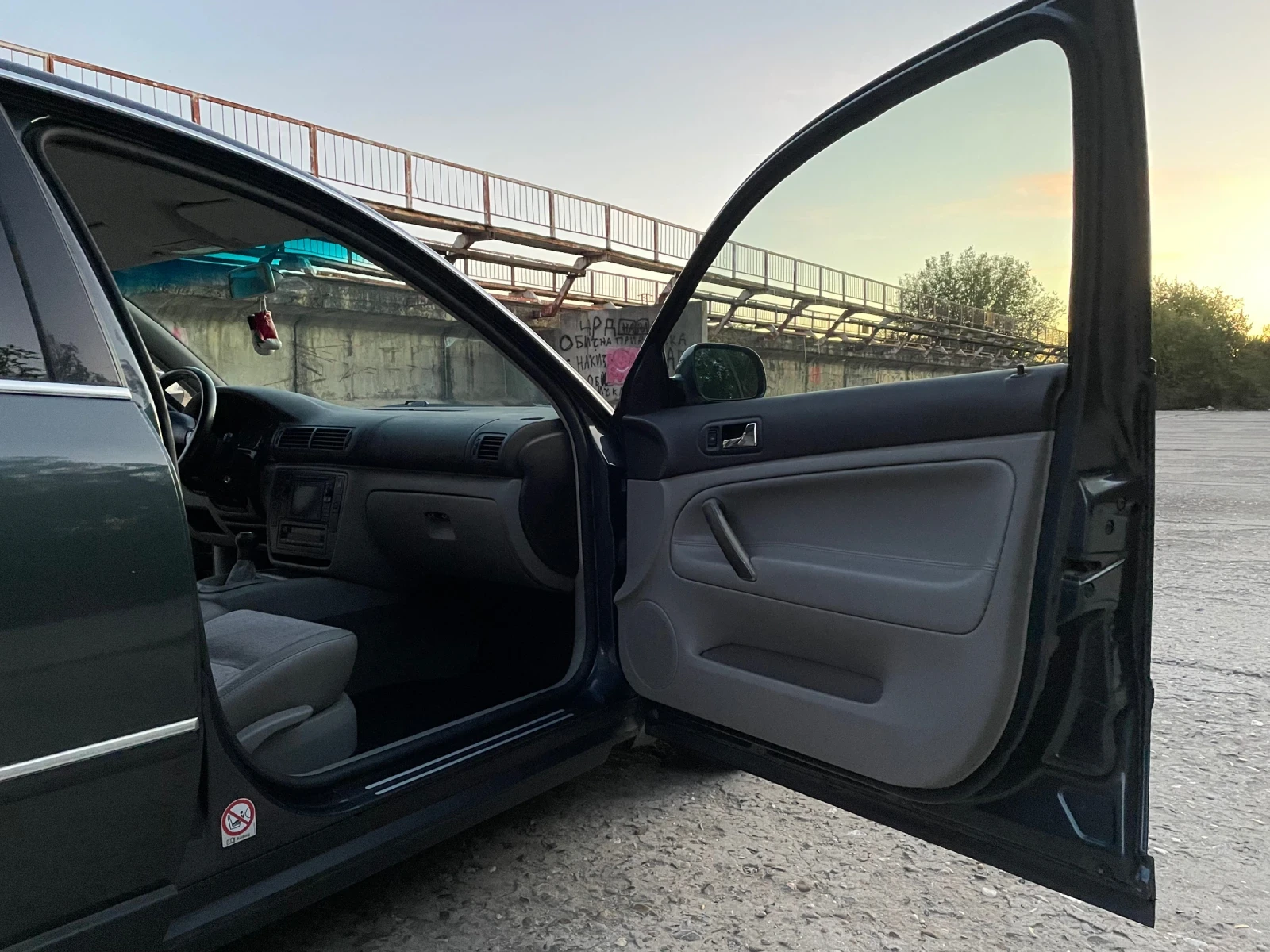 VW Passat  - изображение 10