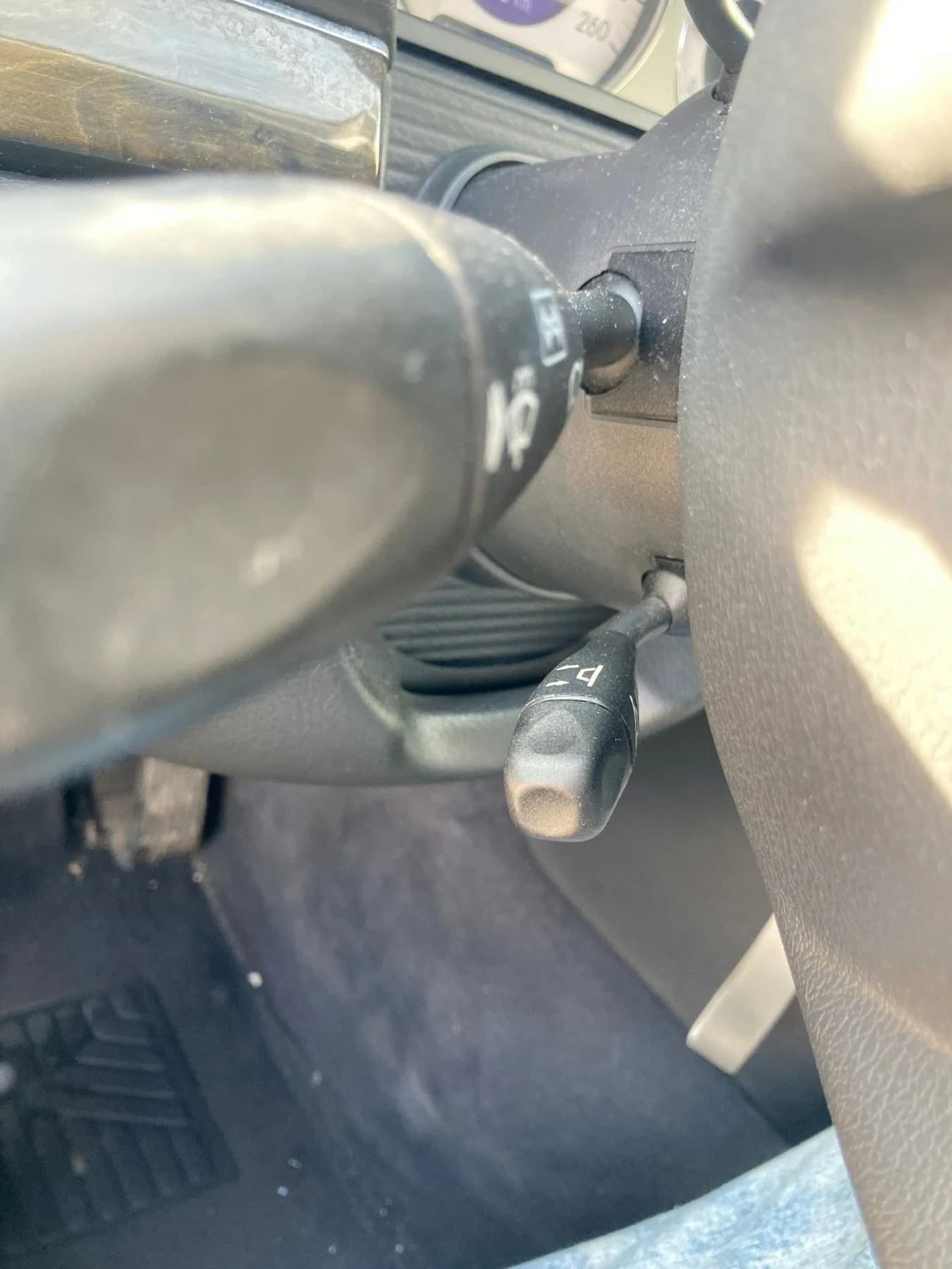 Mercedes-Benz E 270 2, 7 cdi 177 . | Mobile.bg   7