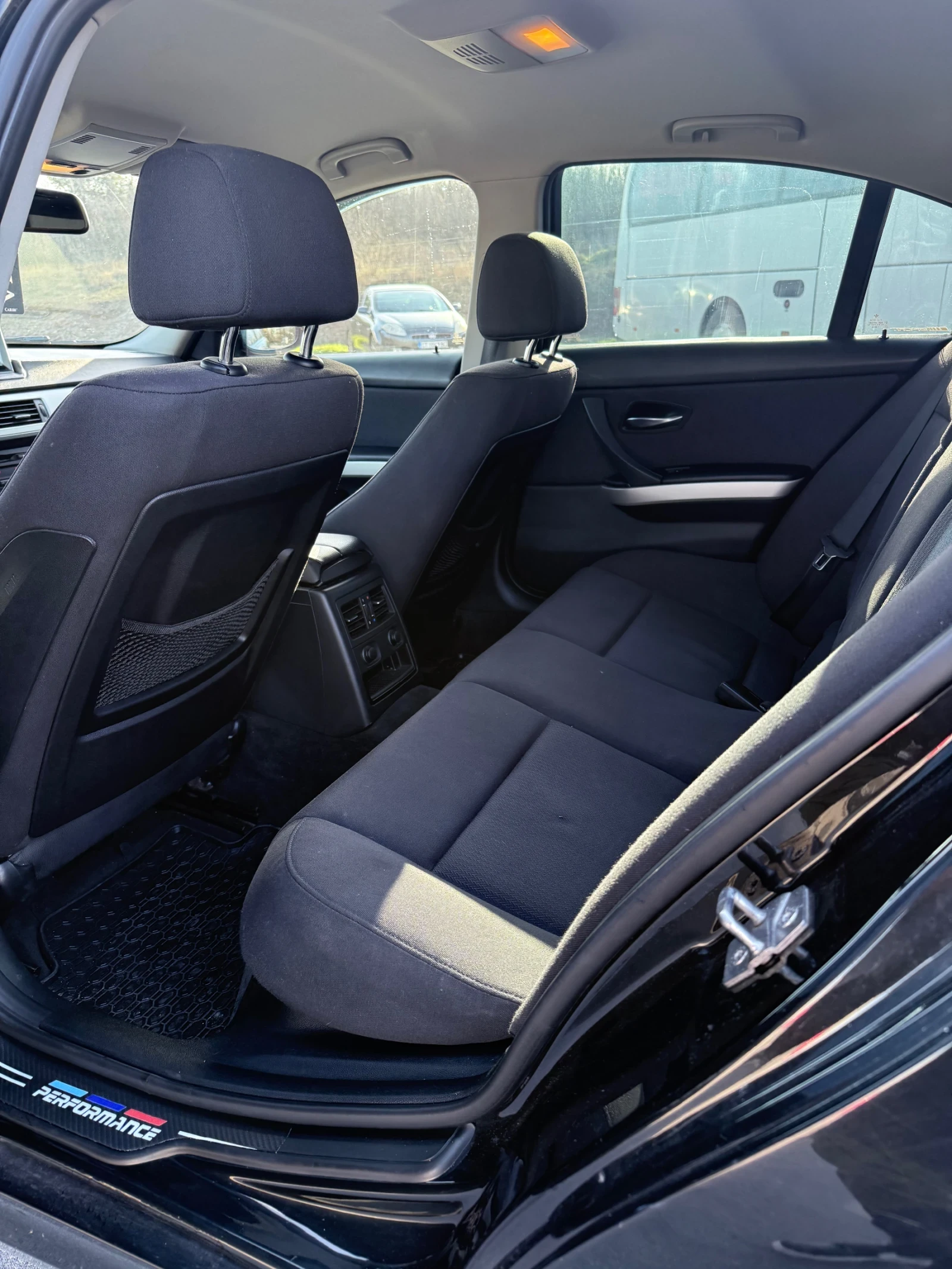 BMW 318  - изображение 9