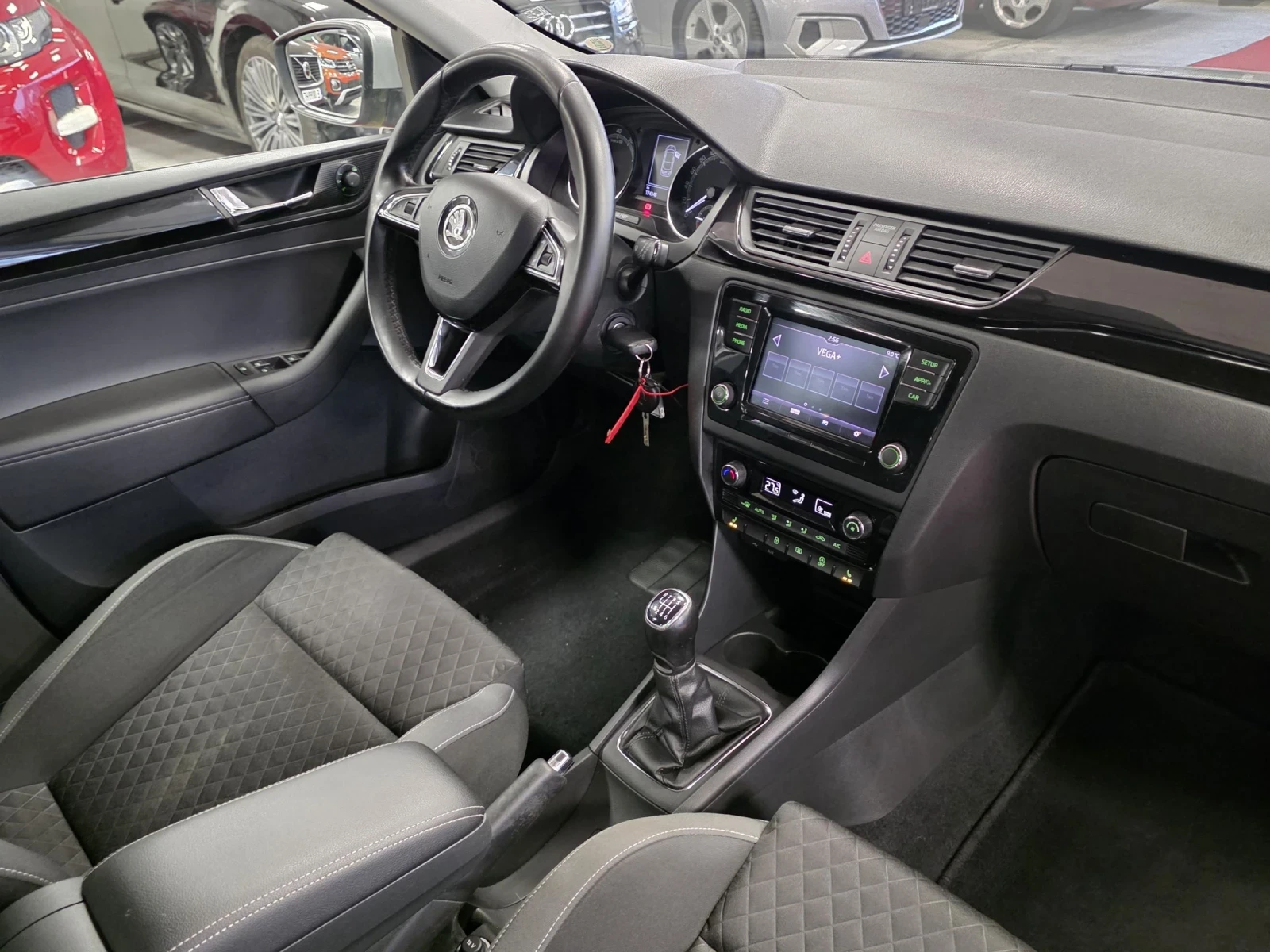 Skoda Rapid Liftback | Model 2017 | 1.0TSI 110 6M - изображение 8