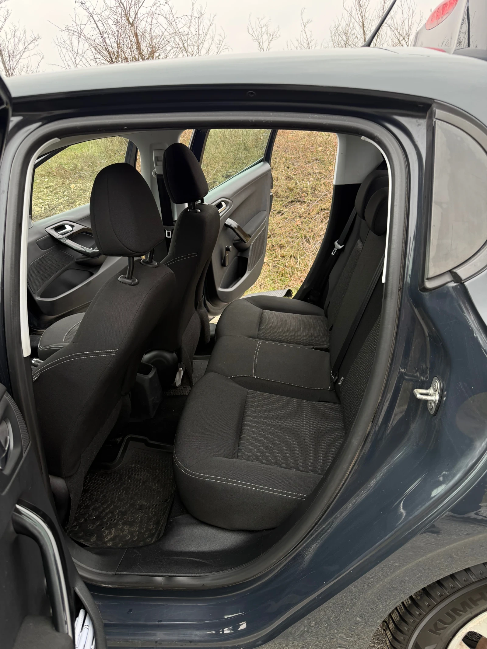 Peugeot 208 1.2 PureTech | Mobile.bg � ����������� 13