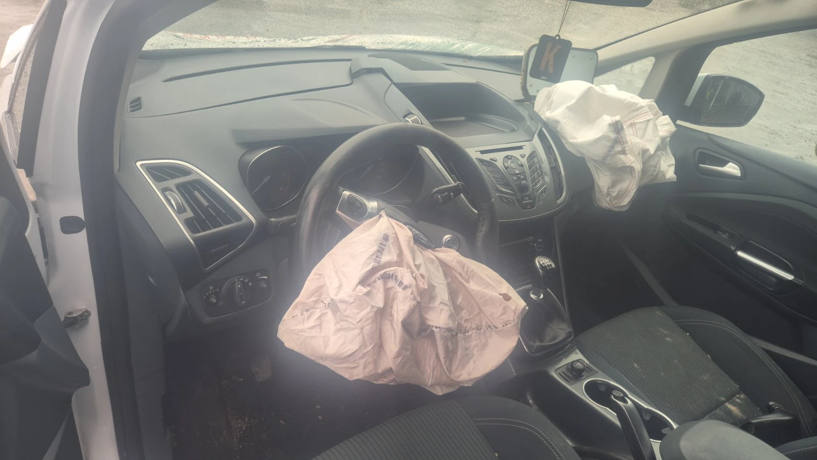 Ford C-max 1.6 TDCI - изображение 6