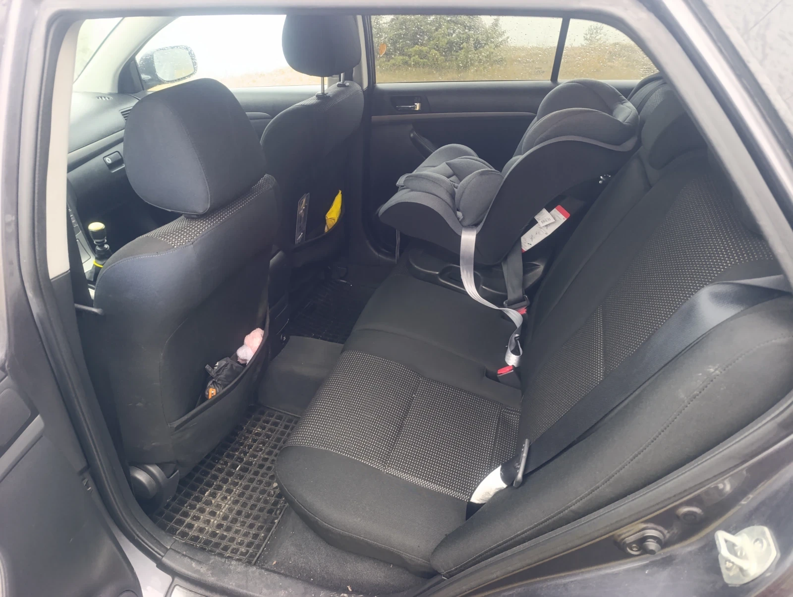 Toyota Avensis  - изображение 4