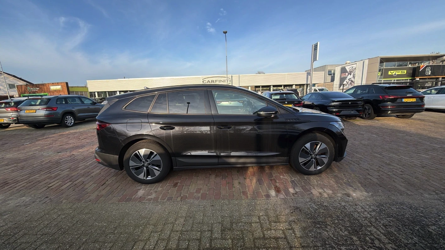 Skoda Enyaq 60, снимка 6 - Автомобили и джипове - 53858966