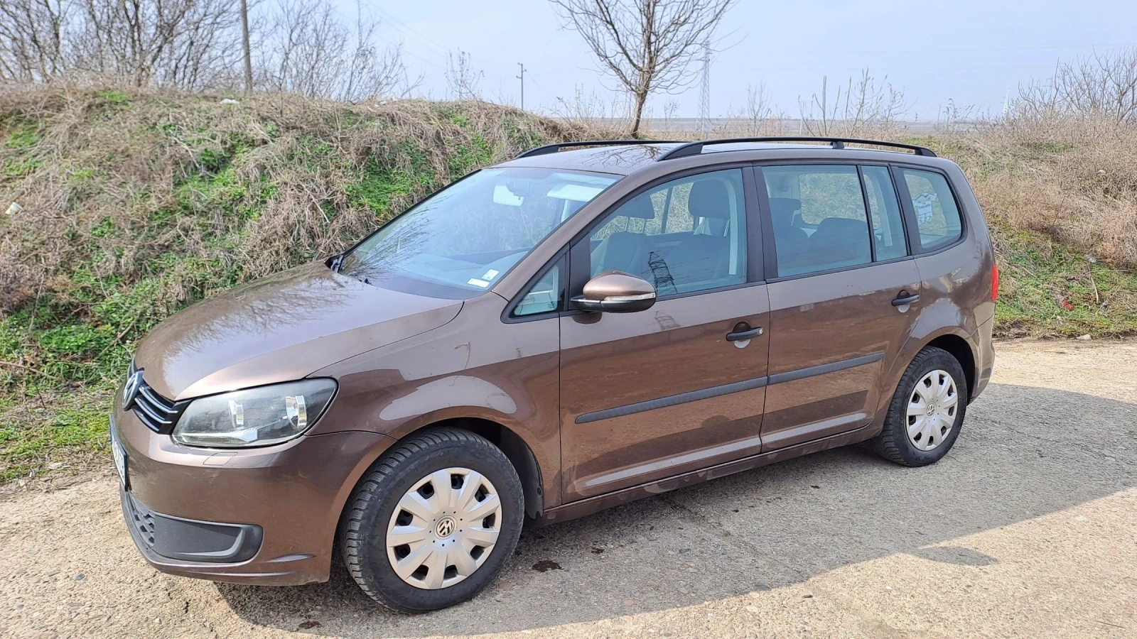 VW Touran, снимка 6 - Автомобили и джипове - 53896912