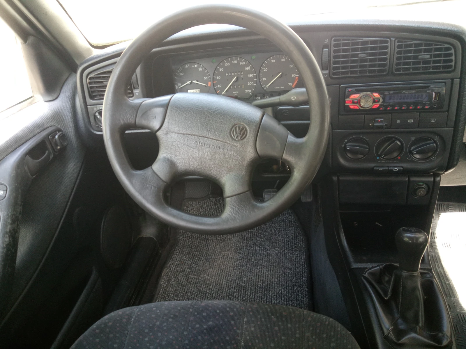 VW Passat, снимка 4 - Автомобили и джипове - 54312907