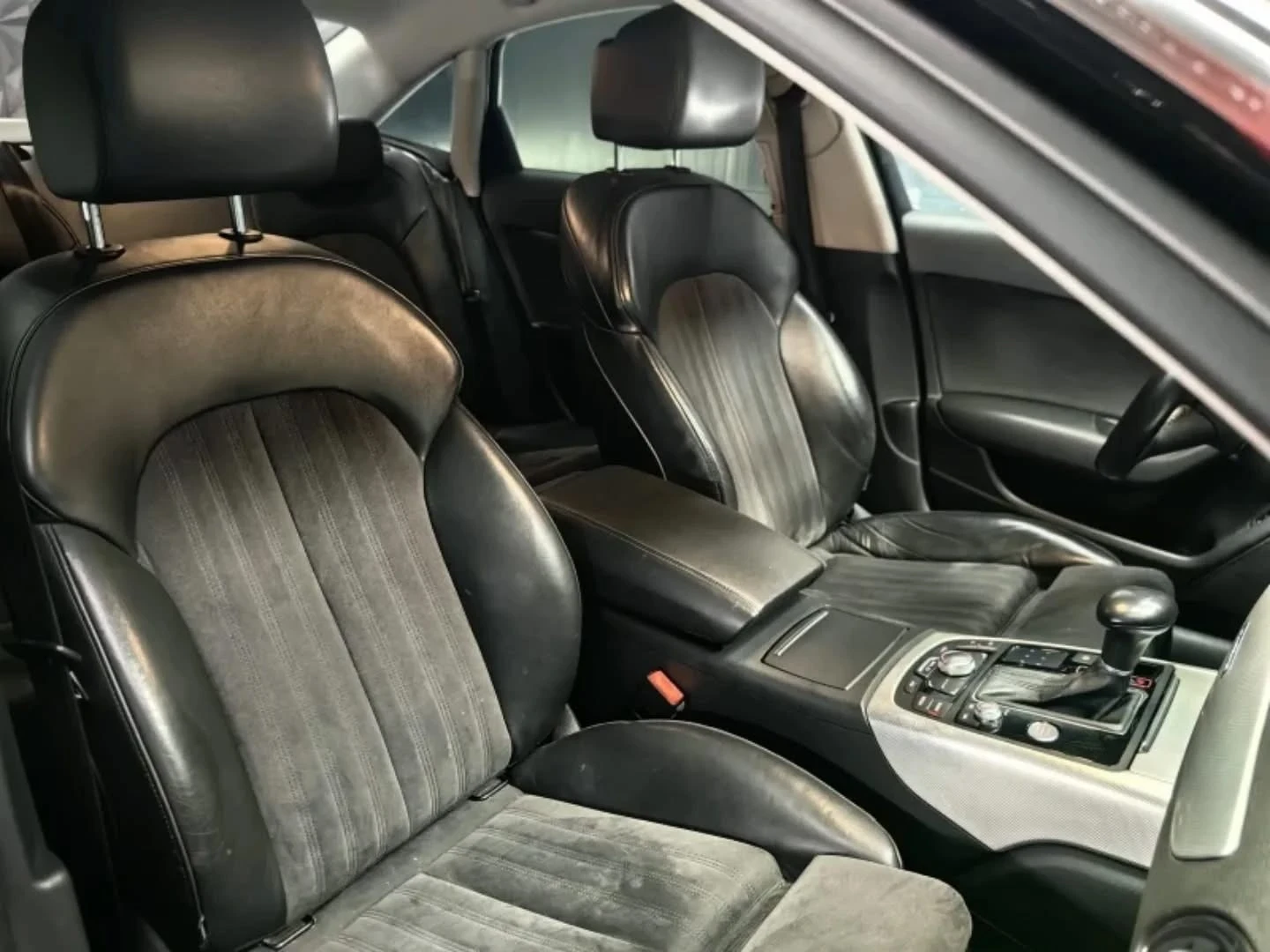 Audi A6 3.0TDI-сменени вериги, скорости в гаранция !, снимка 7 - Автомобили и джипове - 54407129