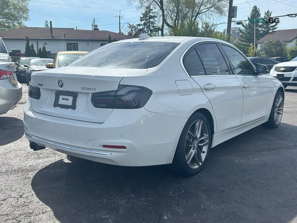 BMW 330 xDrive * АвтоКредит * (ЦЕНА ДО БГ), снимка 5 - Автомобили и джипове - 54871009