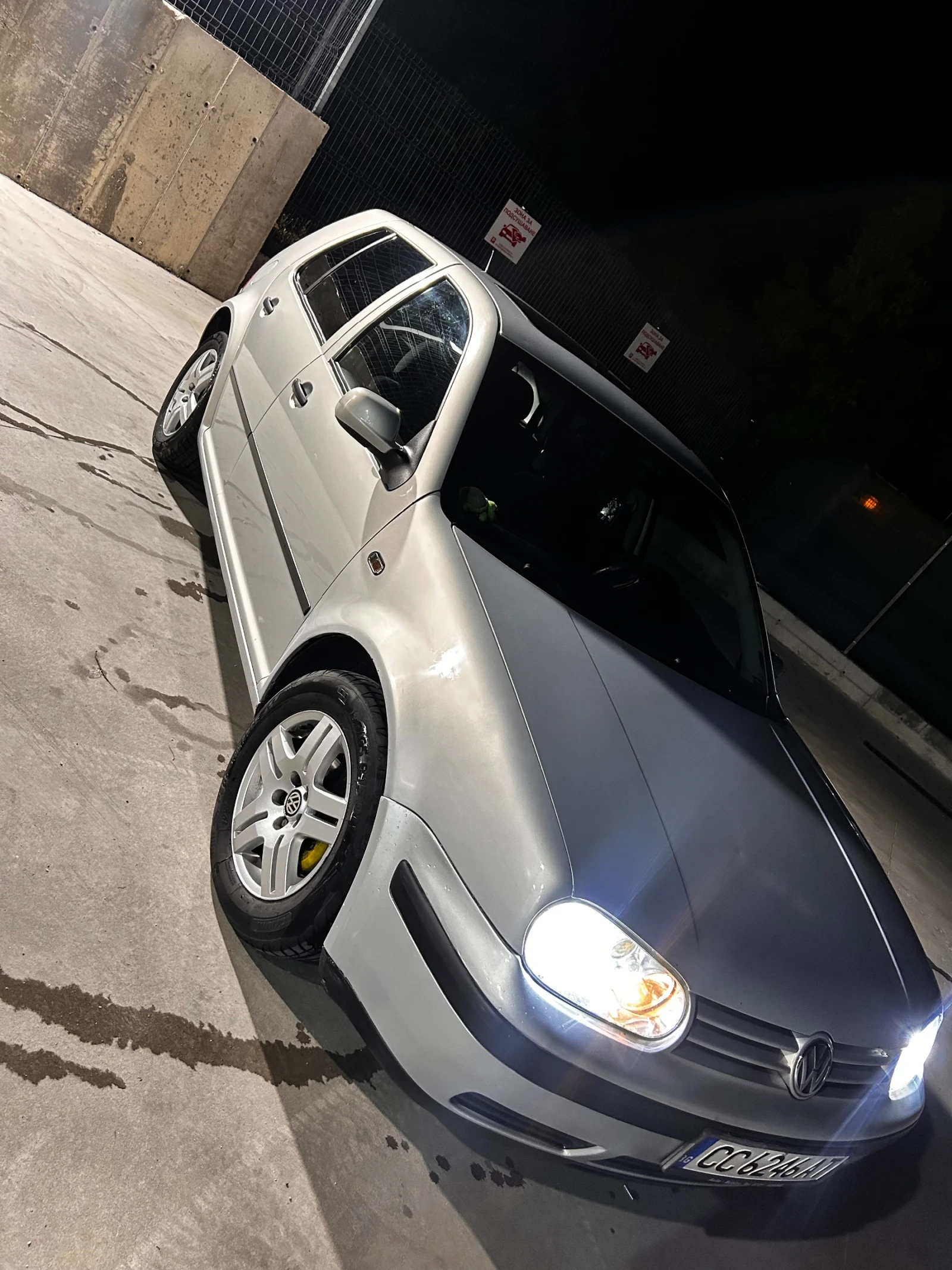 VW Golf, снимка 3 - Автомобили и джипове - 54905759