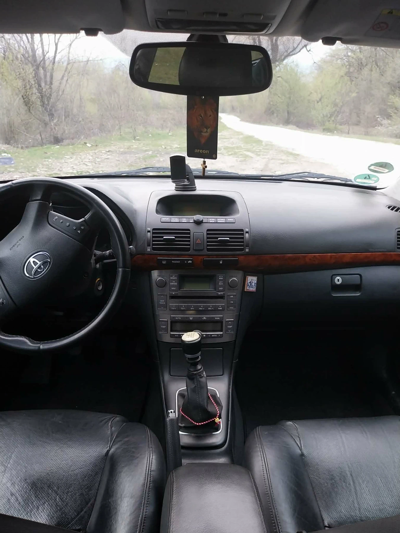 Toyota Avensis, снимка 5 - Автомобили и джипове - 54931574
