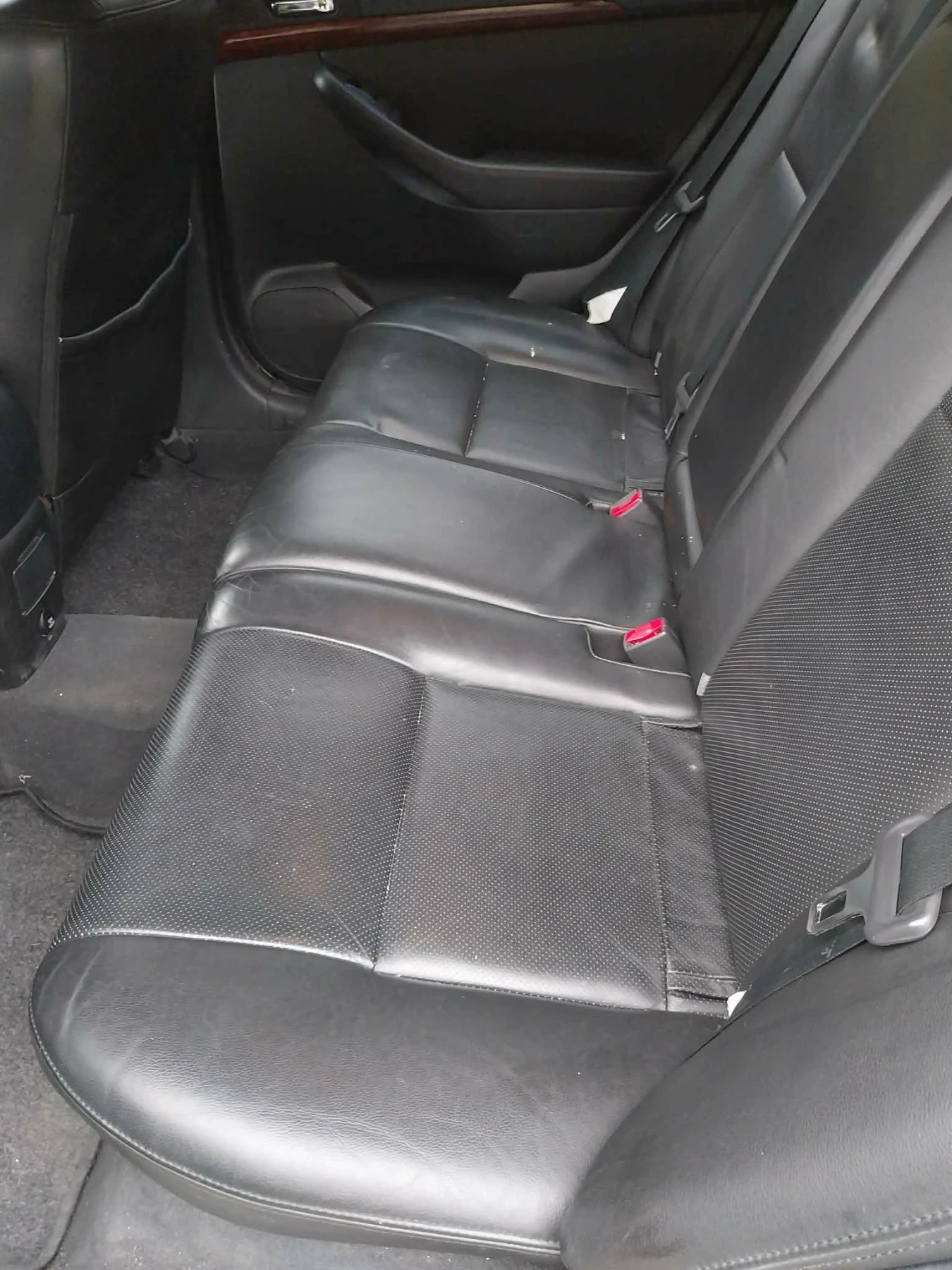 Toyota Avensis, снимка 6 - Автомобили и джипове - 54931574