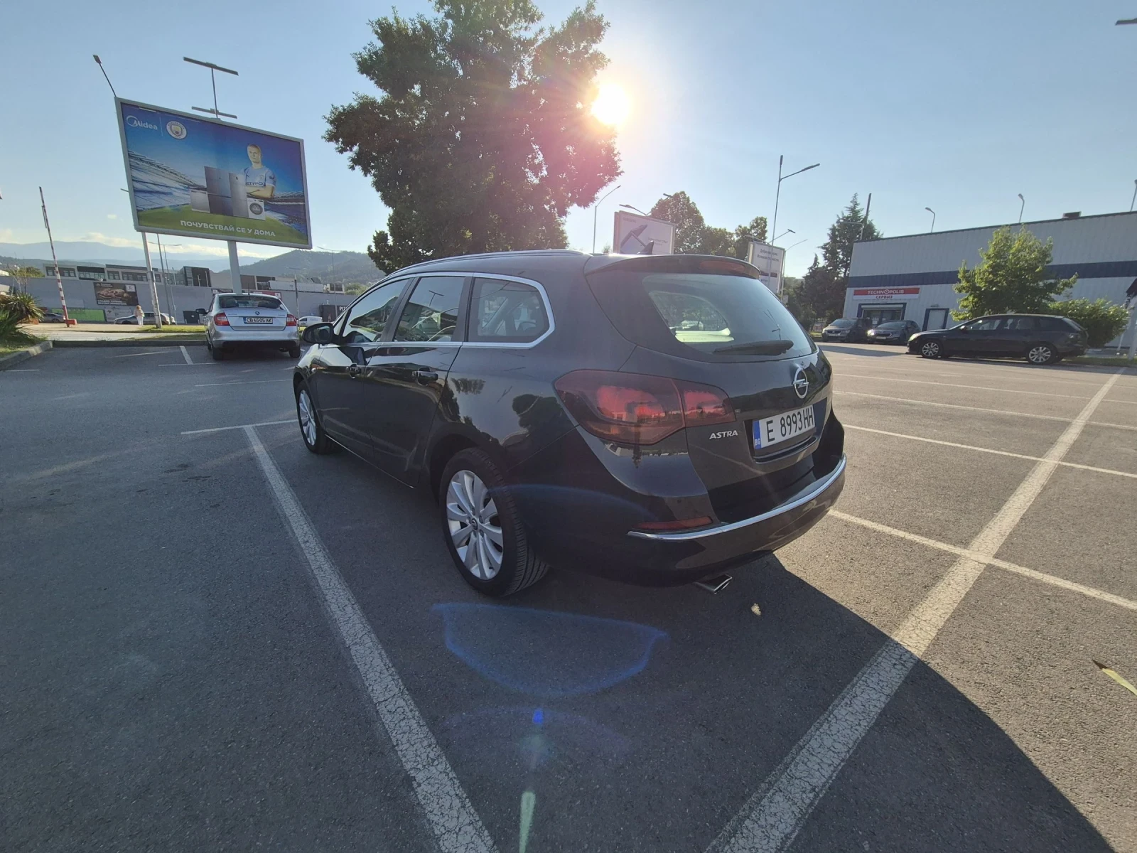 Opel Astra 1.4T LPG Facelift Cosmo, снимка 4 - Автомобили и джипове - 55170289