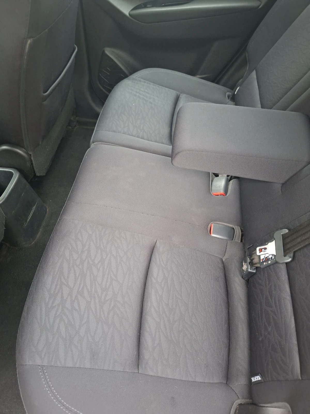 Hyundai Ix20, снимка 7 - Автомобили и джипове - 55180166