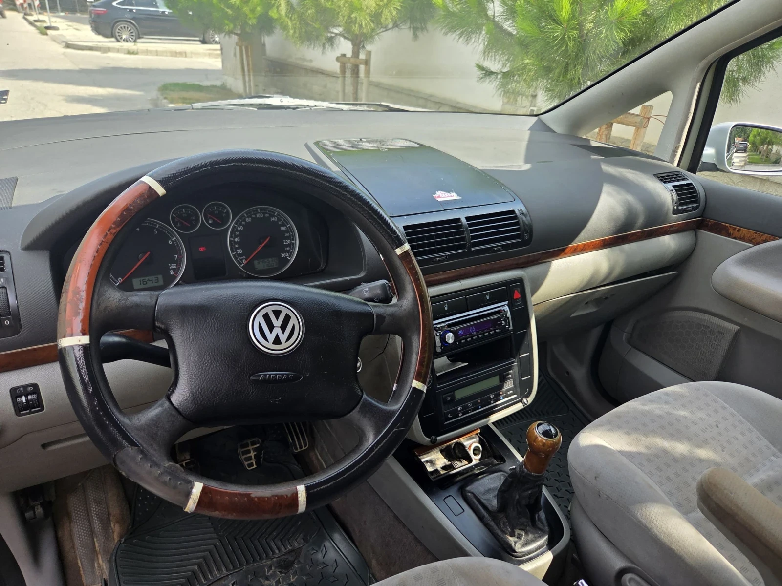 VW Sharan 2.0 , снимка 9 - Автомобили и джипове - 55330797