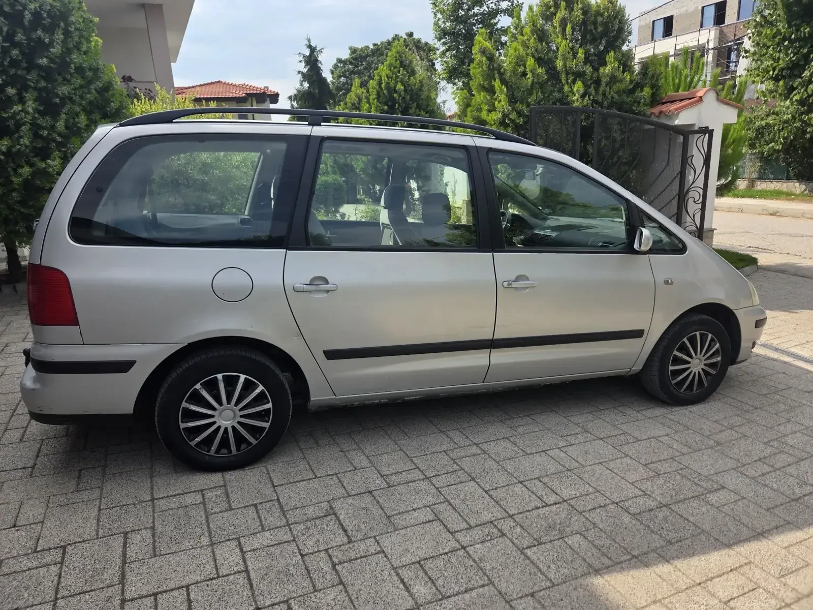 VW Sharan 2.0 , снимка 4 - Автомобили и джипове - 55330797