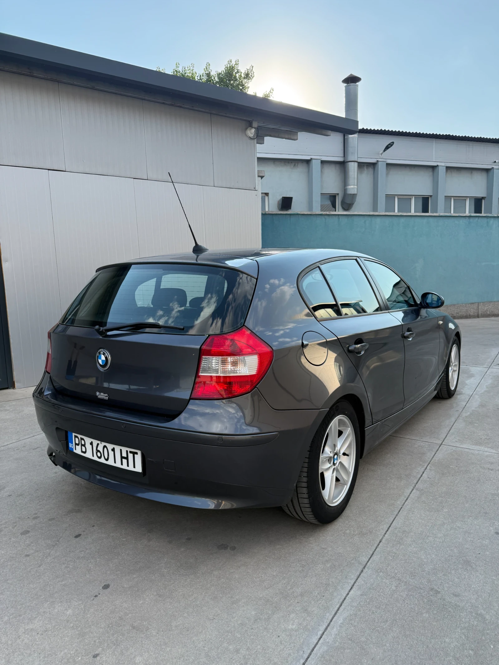 BMW 120, снимка 5 - Автомобили и джипове - 55546646