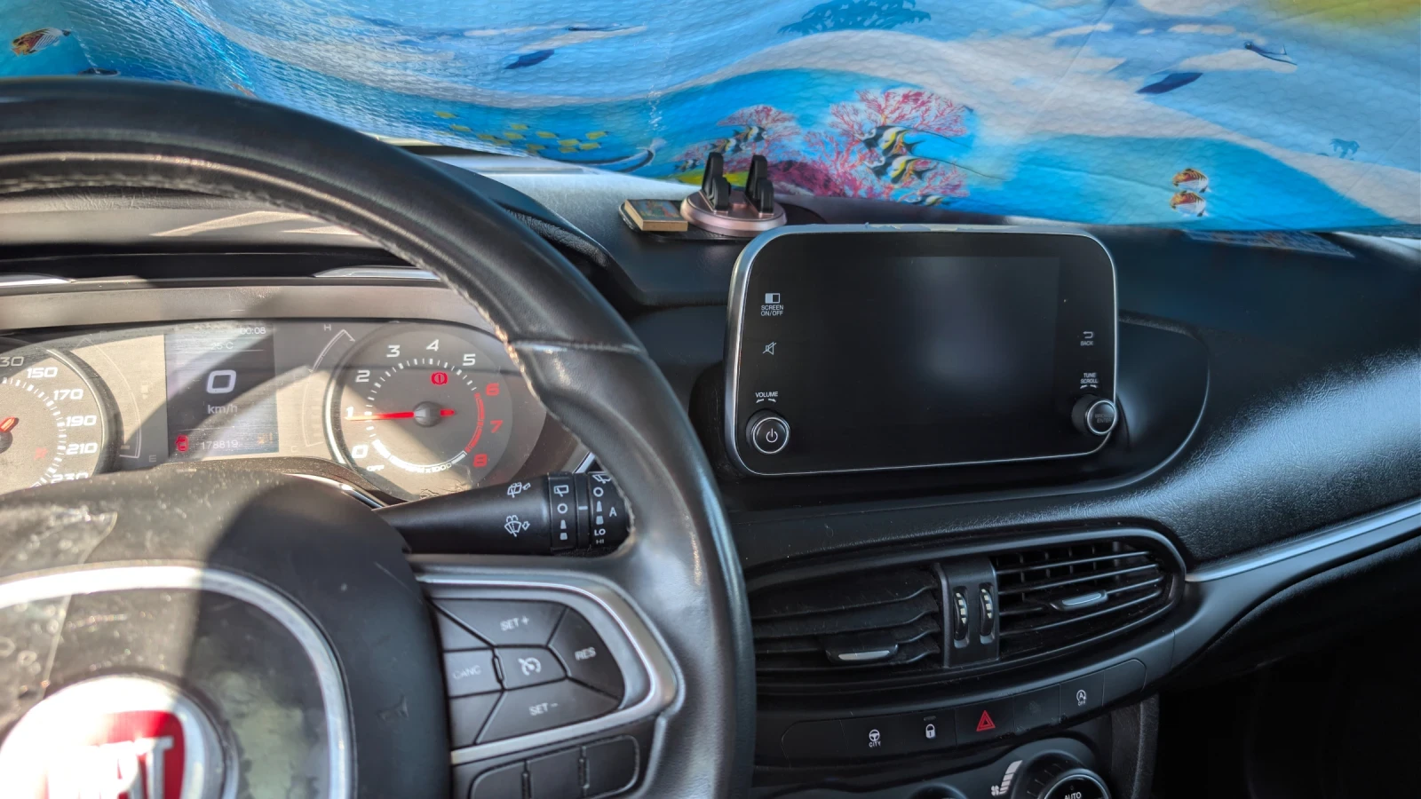Fiat Tipo 1.4 Турбо Газ, снимка 2 - Автомобили и джипове - 55645213