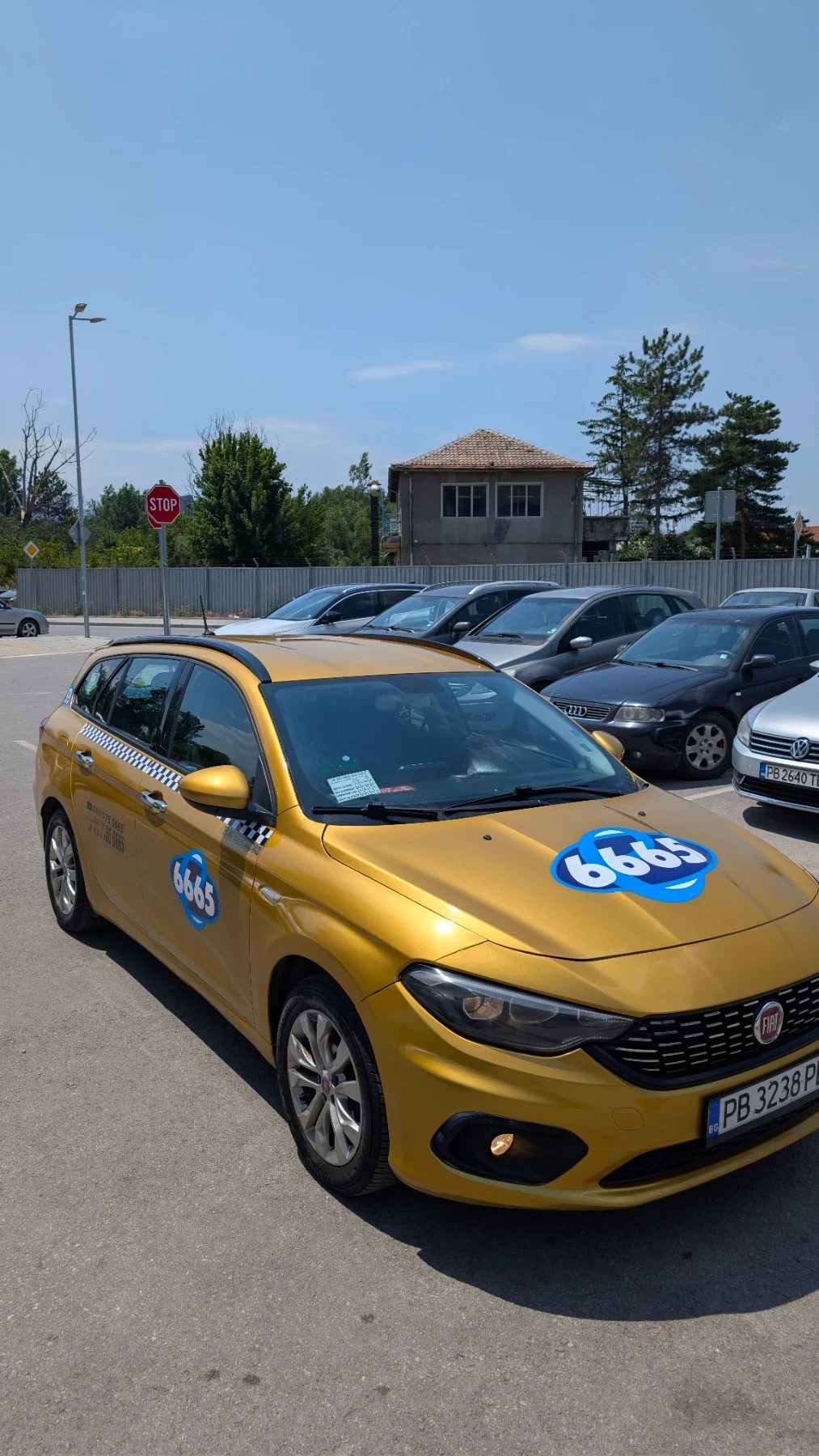 Fiat Tipo 1.4 Турбо Газ, снимка 4 - Автомобили и джипове - 55645213
