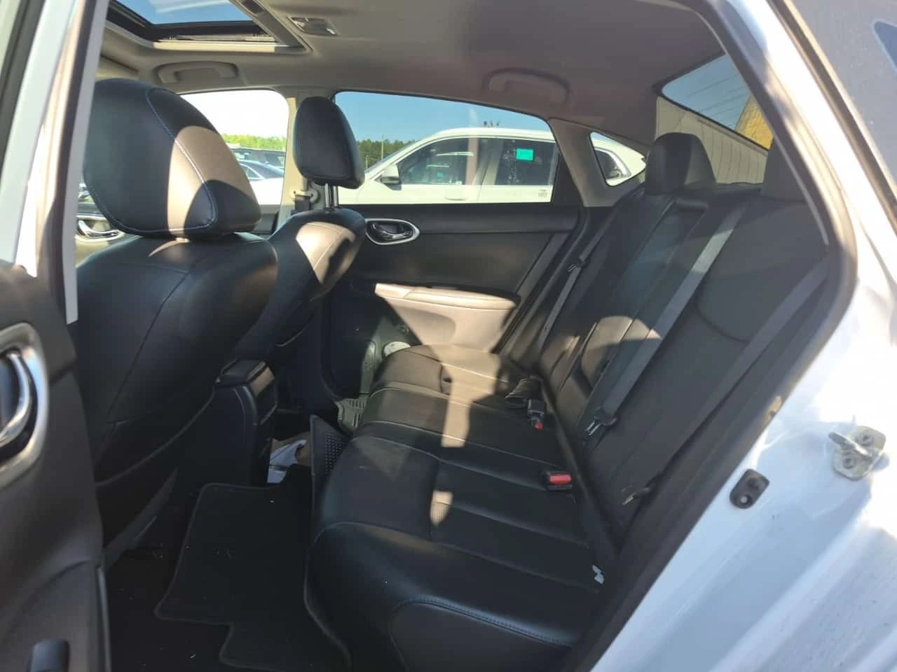 Nissan Sentra * SR TURBO * CARFAX * ����� �� ����������� | Mobile.bg � ����������� 11