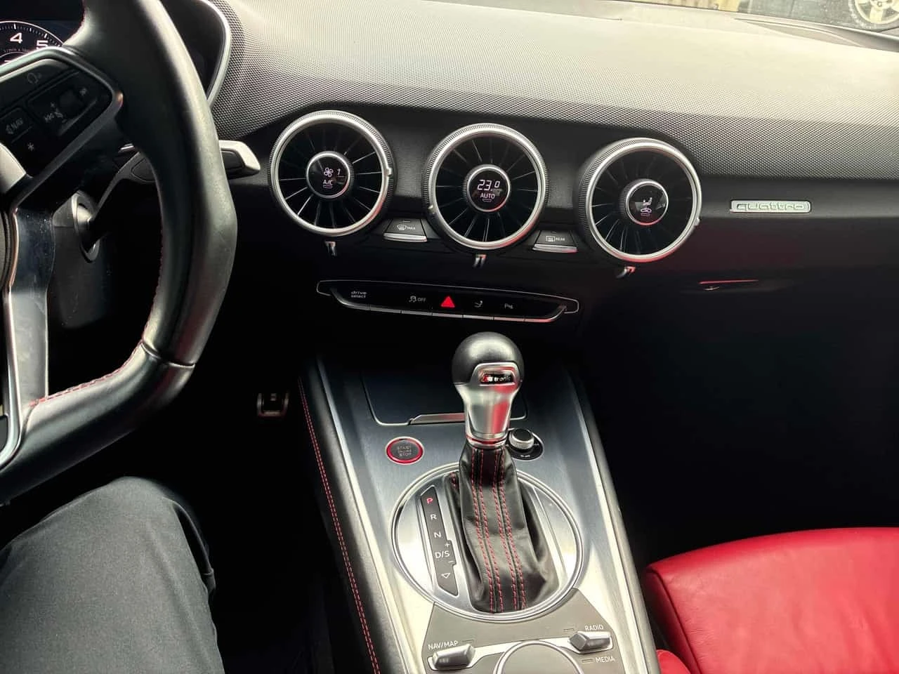 Audi Tt * 2.0T * CARFAX * 2 �����  | Mobile.bg � ����������� 9