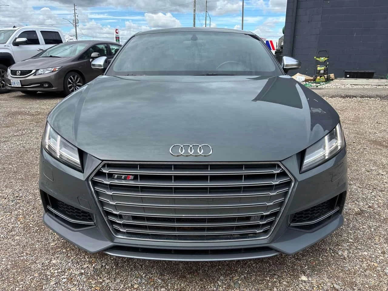Audi Tt * 2.0T * CARFAX * 2 �����  | Mobile.bg � ����������� 2