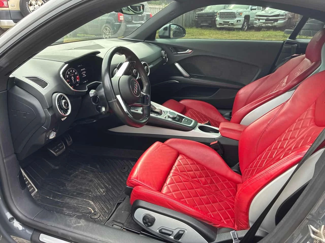 Audi Tt * 2.0T * CARFAX * 2 �����  | Mobile.bg � ����������� 7