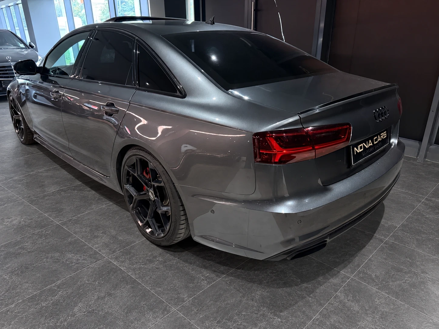 Audi A6, снимка 2 - Автомобили и джипове - 56613309