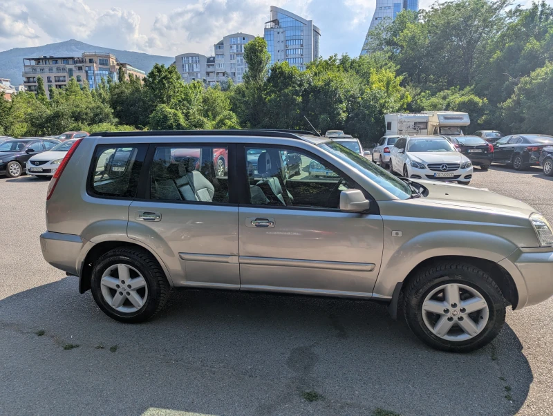 Nissan X-trail Газ, снимка 2 - Автомобили и джипове - 52460671