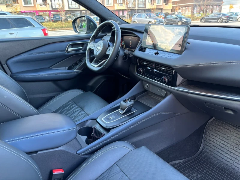Nissan Qashqai Tekna+ DIG-T MHEV Xtronic Mild-Hybrid 116kw, снимка 11 - Автомобили и джипове - 52503590