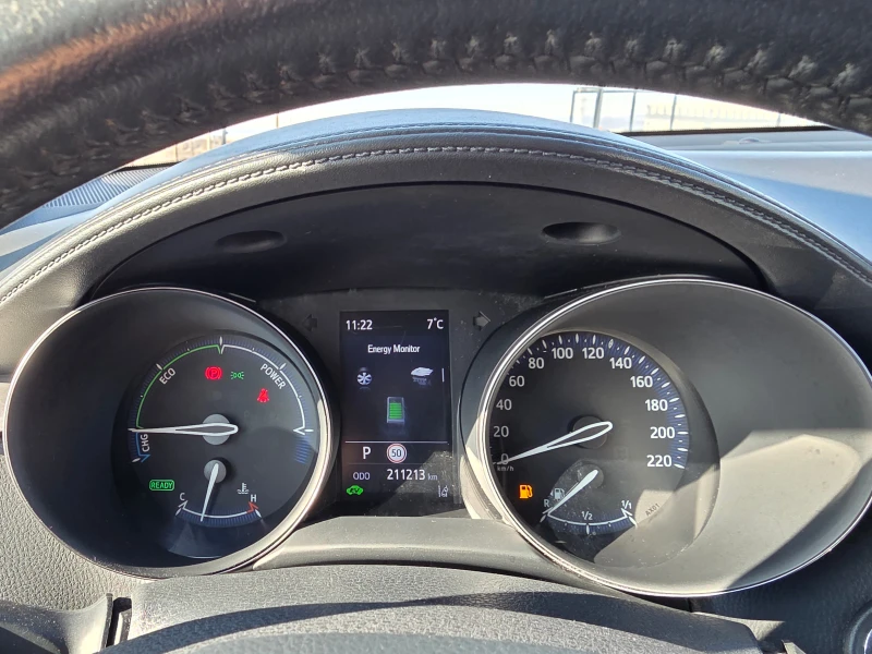 Toyota C-HR 1.8 Hybrid Dynamic Business 2WD E-CVT, снимка 16 - Автомобили и джипове - 53193026