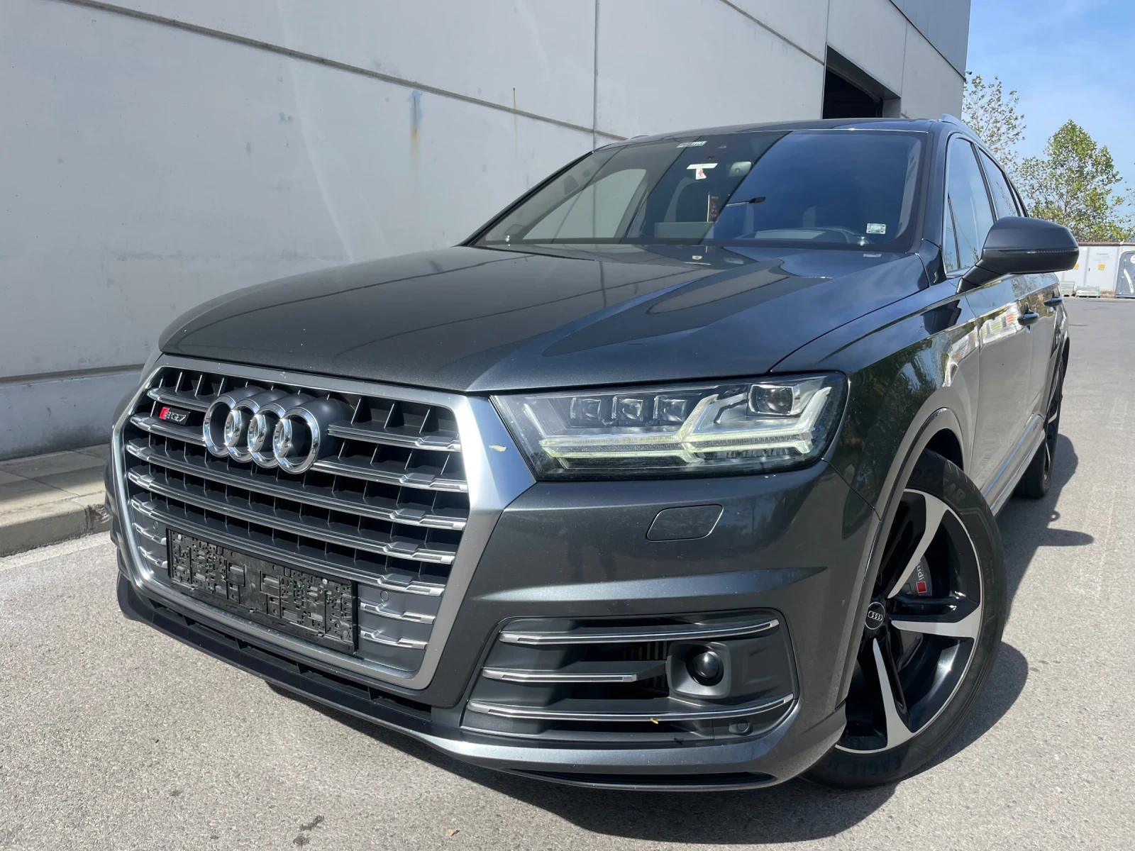 Audi SQ7 ГОТОВ ЛИЗИНГ+ 4.0TDIV8+ B&O+ Ceramica+ Подгрев+ Ка - изображение 2