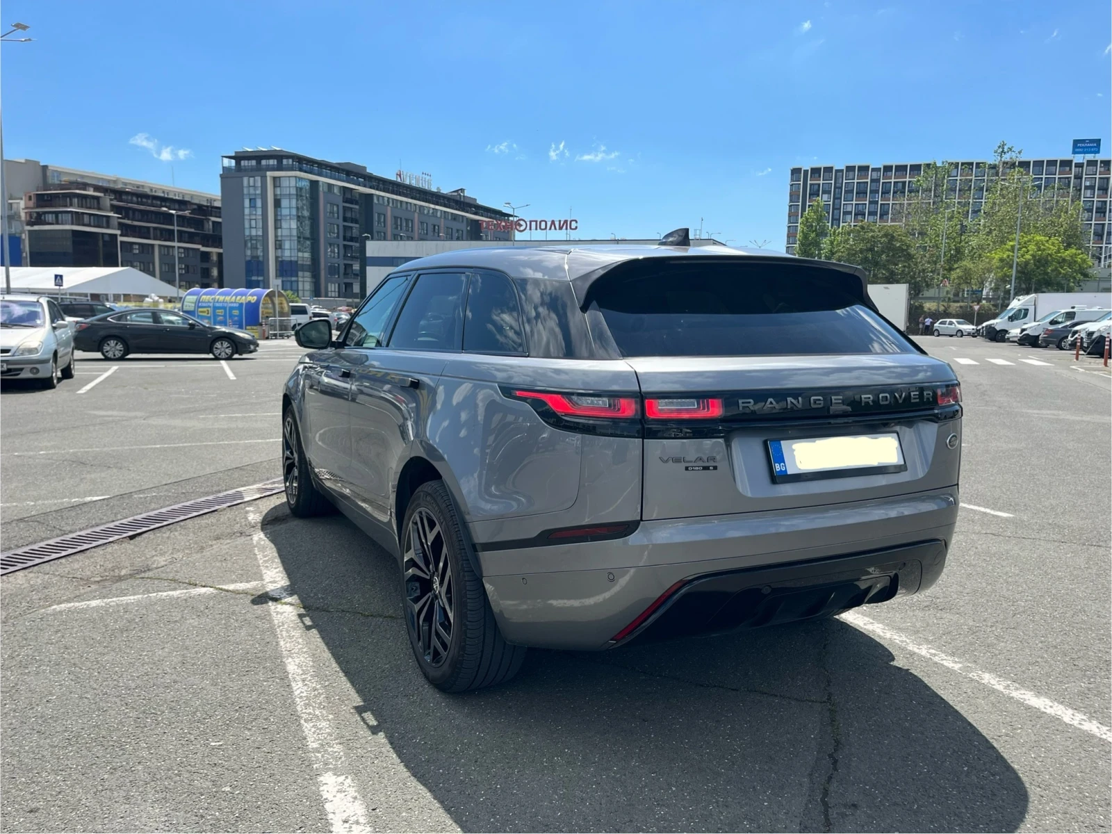 Land Rover Range Rover Velar R-Dynamic - изображение 5