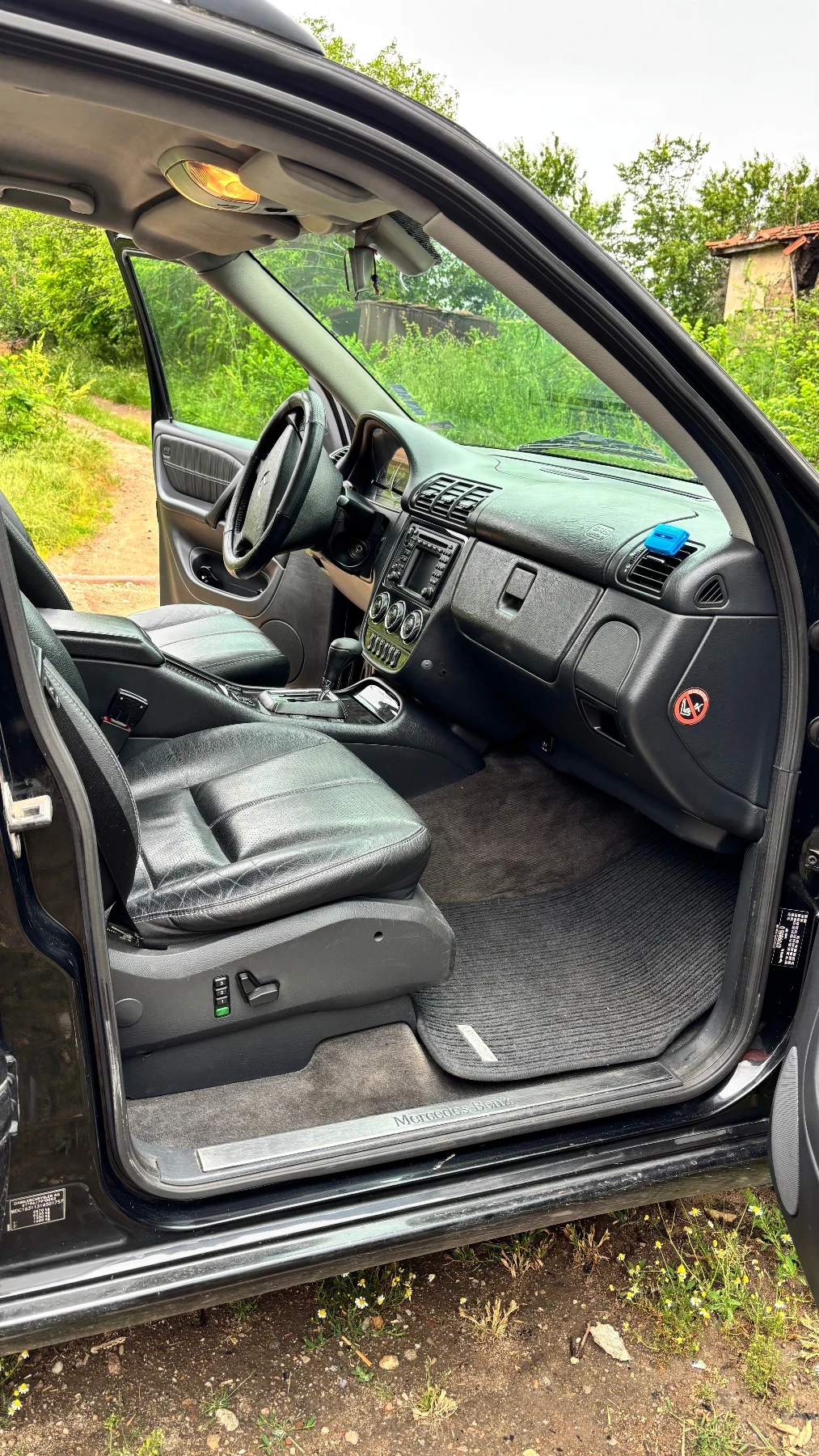 Mercedes-Benz ML 270  - изображение 9