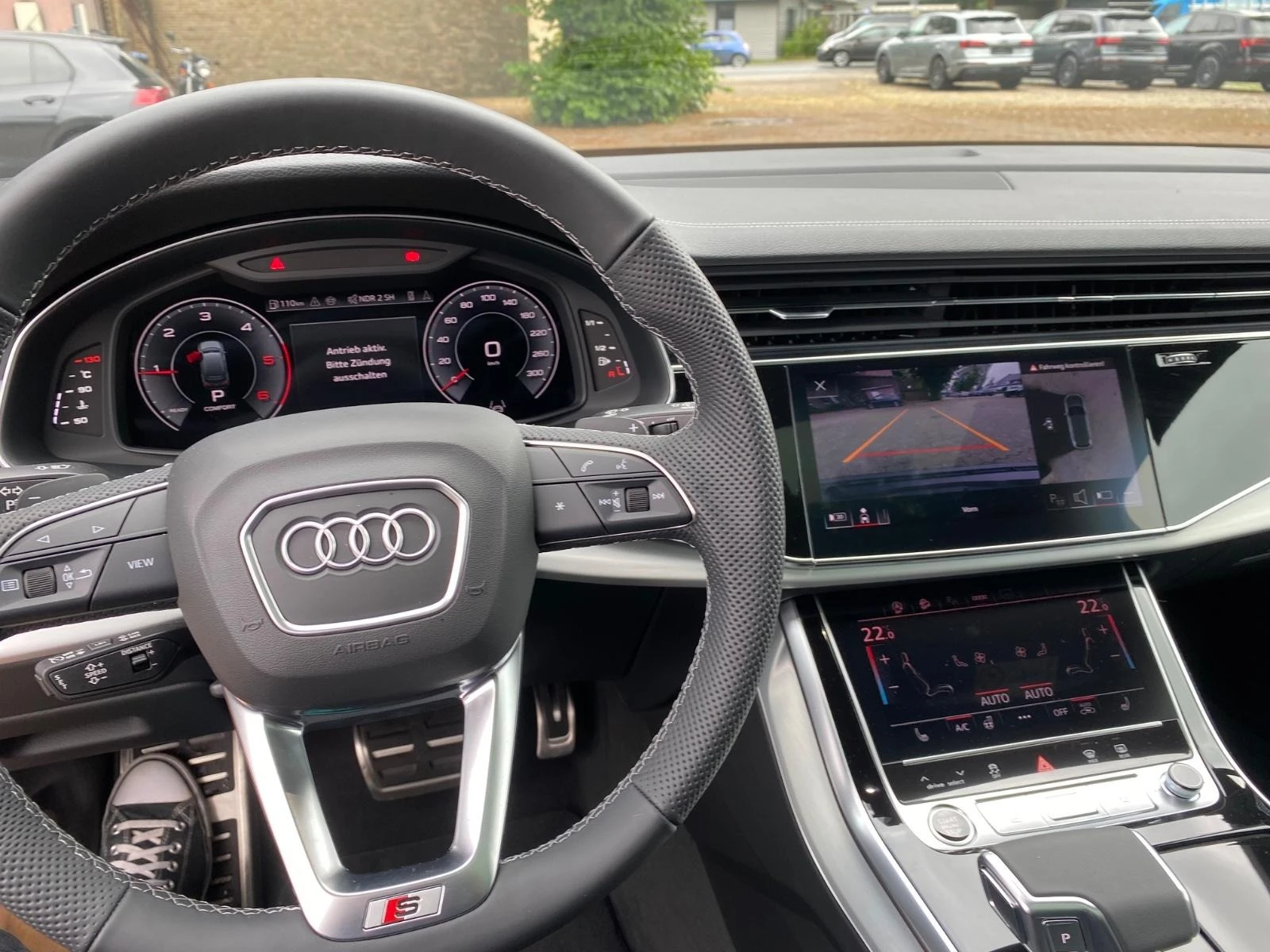 Audi Q7 50 TDI QUATTRO S-LINE B&O MATRIX PANO 7-МЕСТЕН - изображение 6