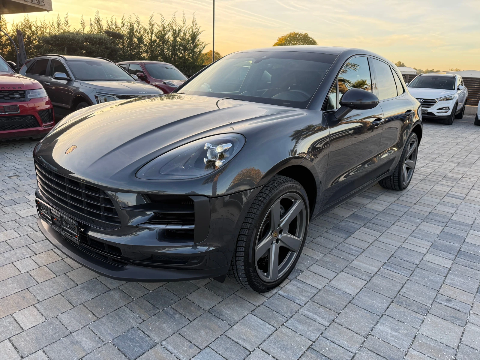 Porsche Macan S* PANORAMA* Sort Chrono - изображение 3