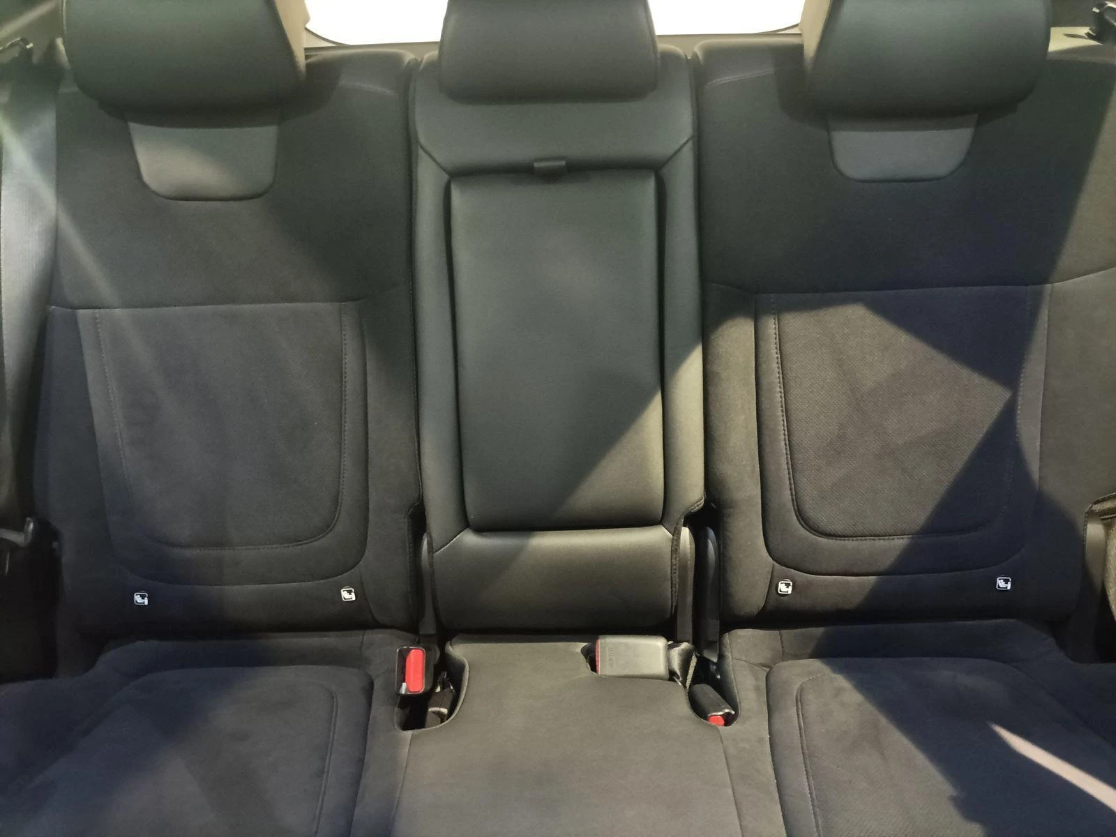 Hyundai Tucson 1.6T-GDI* N-LINE* AWD* DISTR* CAM* PANO* LED*  | Mobile.bg � ����������� 12