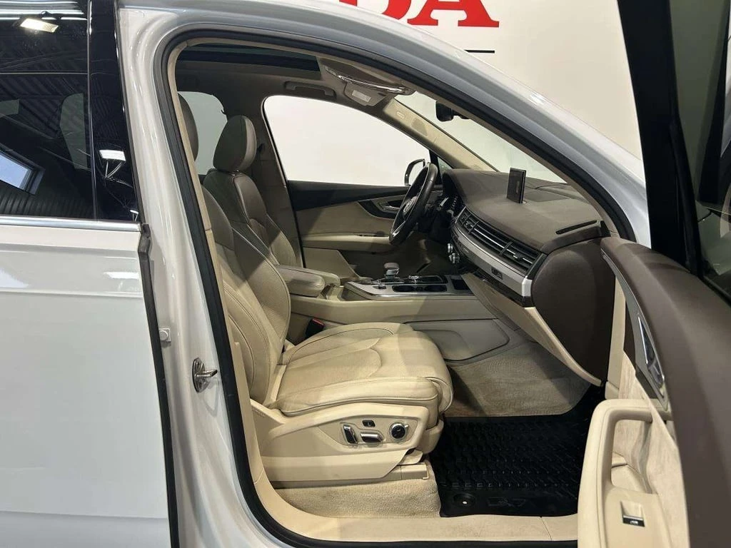 Audi Q7 * quattro Prestige * CARFAX * ���� �� �� | Mobile.bg � ����������� 13