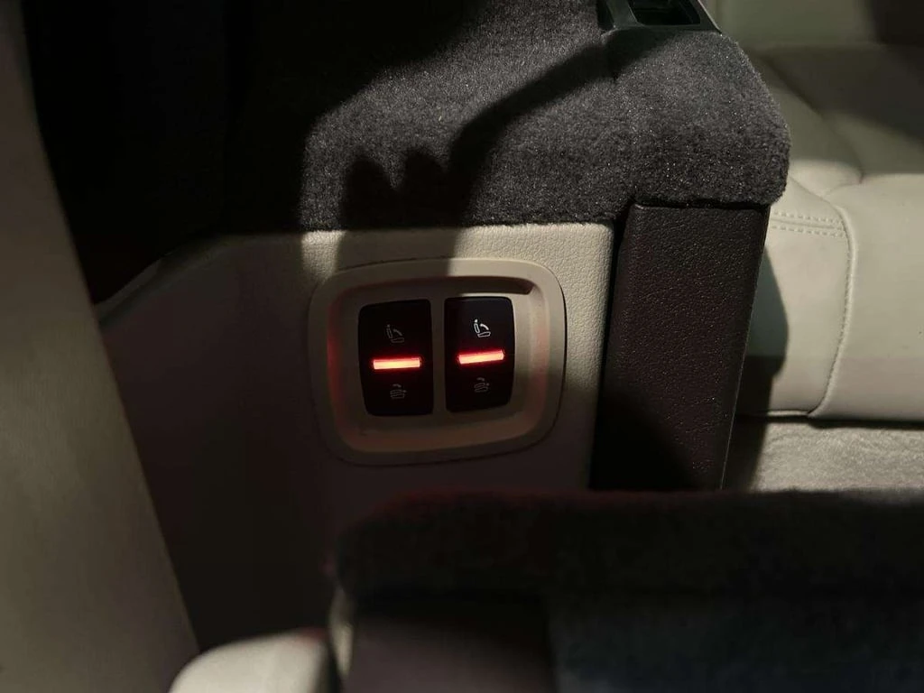 Audi Q7 * quattro Prestige * CARFAX * ЦЕНА ДО БГ - изображение 10