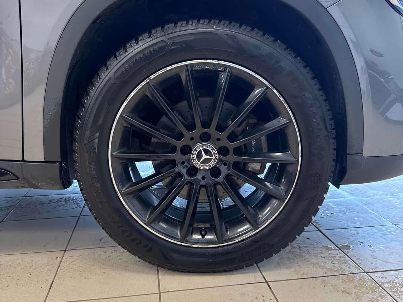 Mercedes-Benz GLA 250 KEYLESS/ПАНОРАМА/ПОДГРЕВИ, снимка 6 - Автомобили и джипове - 54057564