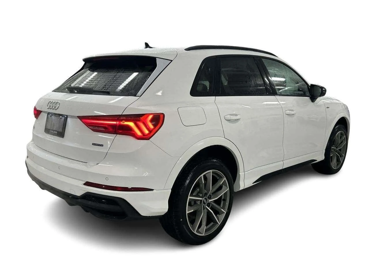 Audi Q3 * 45 /Vorsprung Package/Audi CPO * CARFAX * ЦЕНА Д, снимка 15 - Автомобили и джипове - 54805232