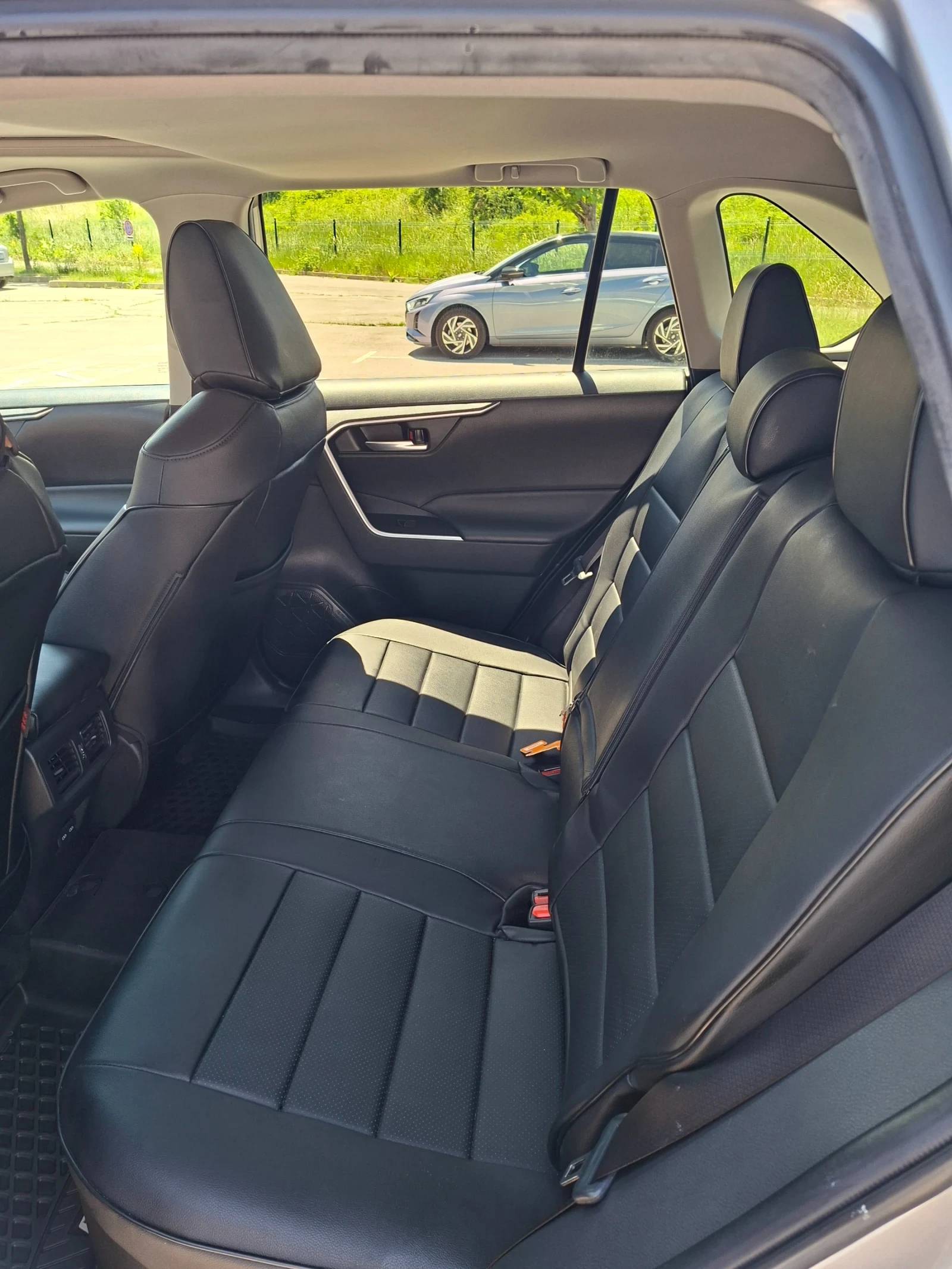 Toyota Rav4 2.5 AWD HYBRID, снимка 7 - Автомобили и джипове - 54925088
