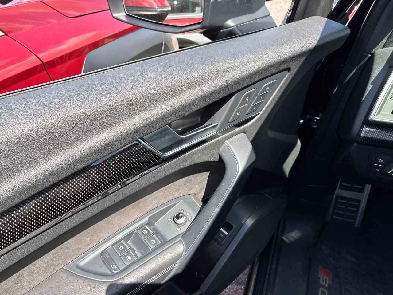 Audi SQ5 Progressiv/ПАНОРАМА/АВТОФИНАНСИРАНЕ, снимка 9 - Автомобили и джипове - 55045897