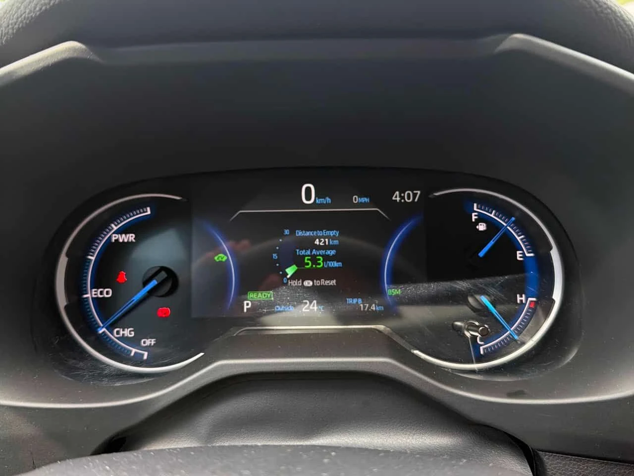 Toyota Rav4 * HYBRID LE * АВТОКРЕДИТ * ГЛАВНО ПРЕДСТАВИТЕЛСТВО, снимка 8 - Автомобили и джипове - 55158899