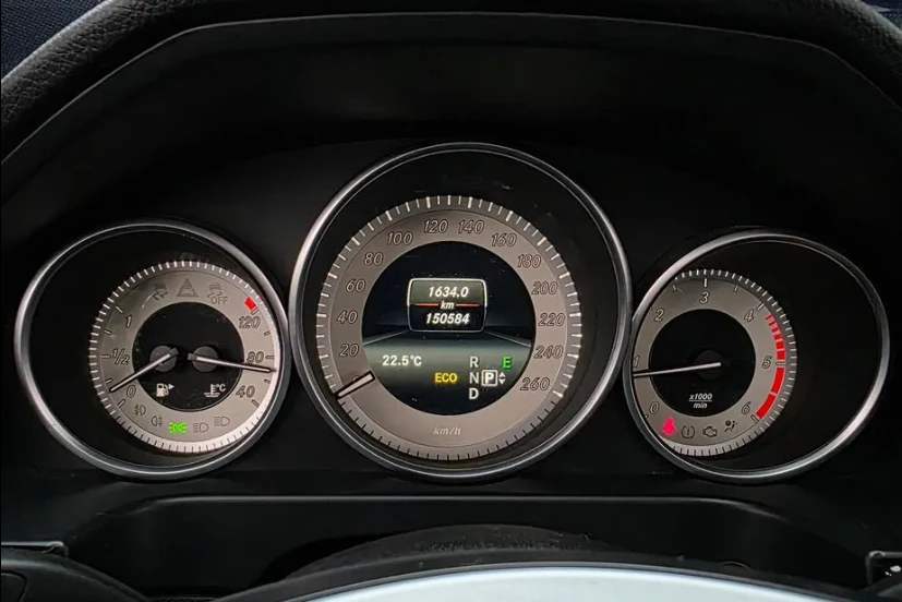 Mercedes-Benz 250 EXCLUSIVE/367HP/4M/PANO/360/ОБДУХВАНЕ/282hMC, снимка 8 - Автомобили и джипове - 55178773