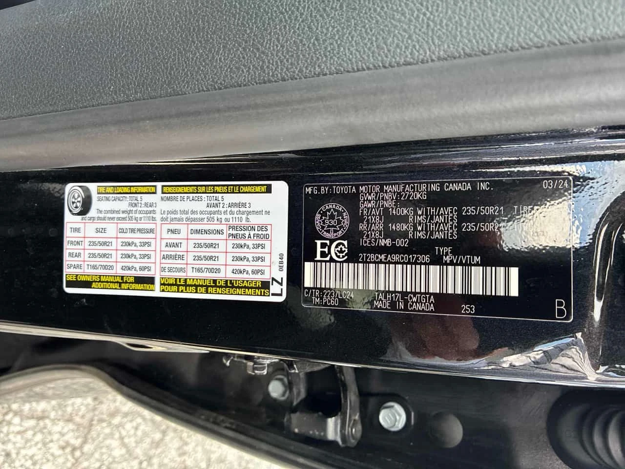 Lexus RX 500h * CARFAX * ОПЦИЯ ЗА ФИНАНСИРАНЕ , снимка 12 - Автомобили и джипове - 55303712