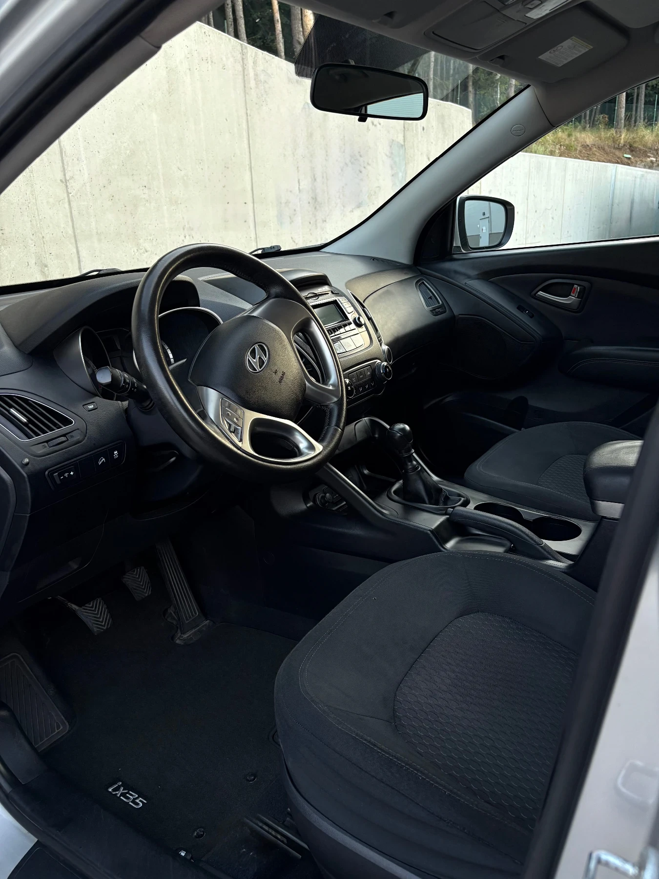 Hyundai IX35, снимка 10 - Автомобили и джипове - 55852573